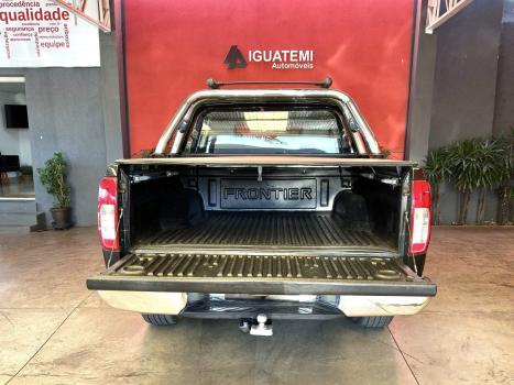 NISSAN Frontier , Foto 6