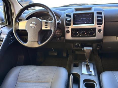 NISSAN Frontier , Foto 13