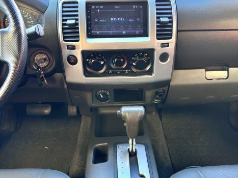NISSAN Frontier , Foto 17