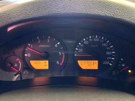 NISSAN Frontier , Foto 20