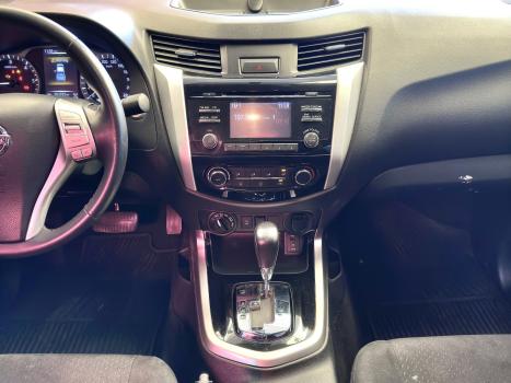 NISSAN Frontier , Foto 9