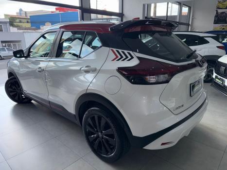 NISSAN Kicks 1.6 16V 4P FLEXSTART XPLAY XTRONIC AUTOMTICO CVT, Foto 3