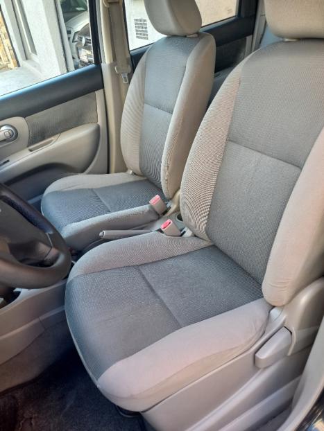 NISSAN Livina 1.6 16V 4P S FLEX, Foto 13