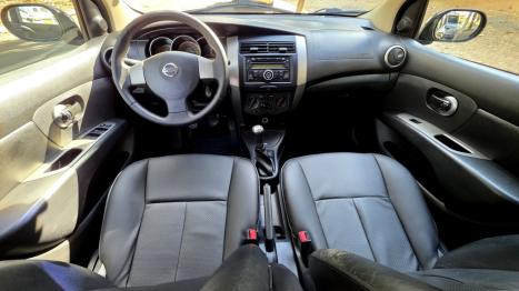 NISSAN Livina 1.6 16V 4P SL X-GEAR FLEX, Foto 9