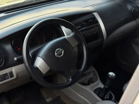 NISSAN Livina 1.6 16V 4P FLEX, Foto 8