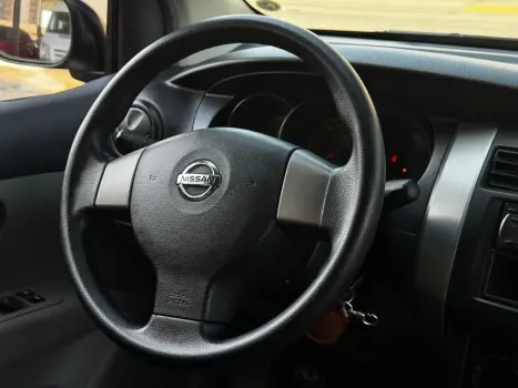 NISSAN Livina 1.6 16V 4P FLEX, Foto 9