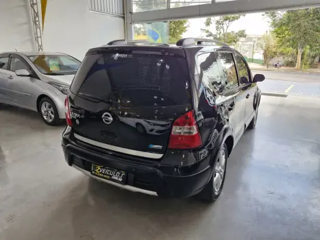 NISSAN Livina 1.8 16V 4P SL X-GEAR FLEX AUTOMTICO, Foto 2