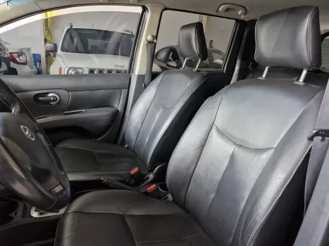 NISSAN Livina 1.8 16V 4P SL X-GEAR FLEX AUTOMTICO, Foto 9