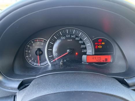 NISSAN March 1.0 12V 4P S FLEX, Foto 11