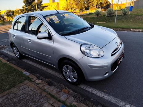 NISSAN March 1.0 12V 4P S FLEX, Foto 2