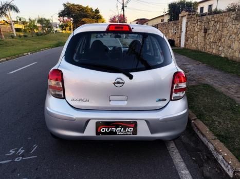 NISSAN March 1.0 12V 4P S FLEX, Foto 4