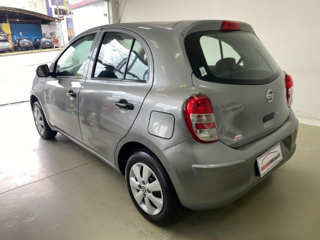 NISSAN March 1.0 16V 4P FLEX, Foto 5
