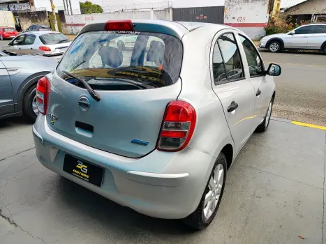 NISSAN March 1.0 16V 4P S FLEX, Foto 5