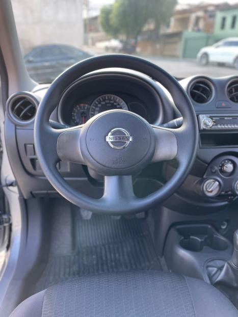 NISSAN March 1.0 16V 4P S FLEX, Foto 9
