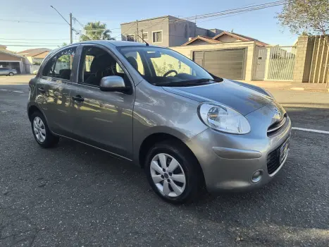 NISSAN March 1.6 16V 4P S FLEX, Foto 1
