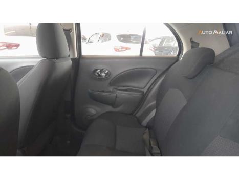 NISSAN March 1.6 16V 4P S FLEX, Foto 4