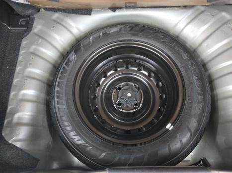 NISSAN March 1.6 16V 4P SV FLEX, Foto 17