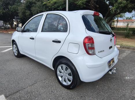 NISSAN March 1.6 16V 4P S FLEX, Foto 8