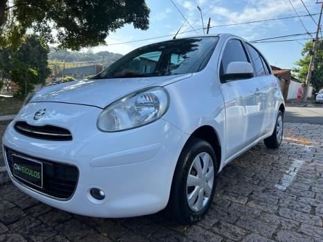 NISSAN March 1.6 16V 4P S FLEX, Foto 3