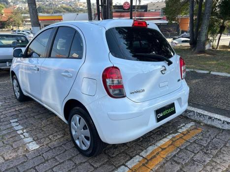 NISSAN March 1.6 16V 4P S FLEX, Foto 6