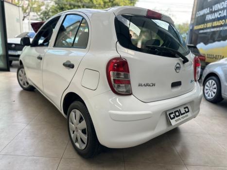 NISSAN March 1.6 16V 4P S FLEX, Foto 3