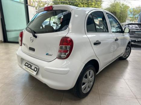 NISSAN March 1.6 16V 4P S FLEX, Foto 4
