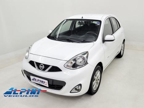 NISSAN March , Foto 1