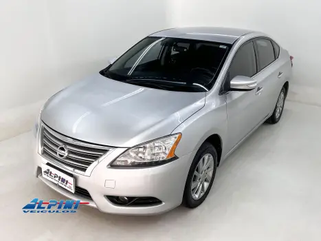 NISSAN Sentra , Foto 1