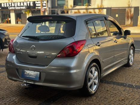 NISSAN Tiida Hatch 1.8 16V 4P SL FLEX AUTOMTICO, Foto 4