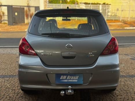 NISSAN Tiida Hatch 1.8 16V 4P SL FLEX AUTOMTICO, Foto 5