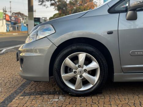 NISSAN Tiida Hatch 1.8 16V 4P SL FLEX AUTOMTICO, Foto 7