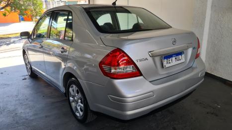 NISSAN Tiida Sedan 1.8 16V 4P FLEX, Foto 6