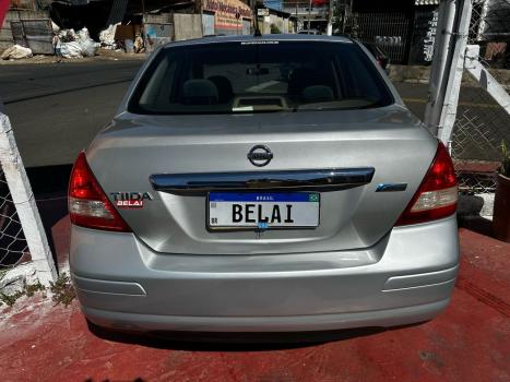 NISSAN Tiida Sedan 1.8 16V 4P FLEX, Foto 4
