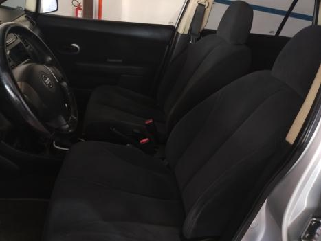 NISSAN Tiida Sedan 1.8 16V 4P FLEX, Foto 9
