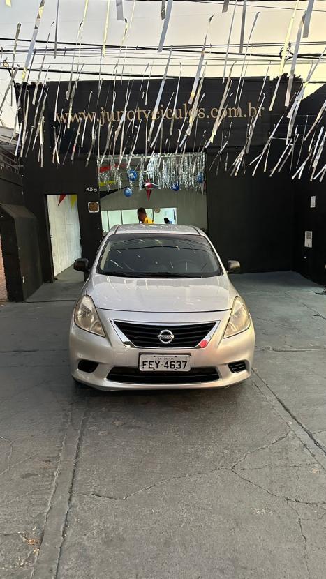 NISSAN Versa Sedan 1.6 16V 4P FLEX S, Foto 2