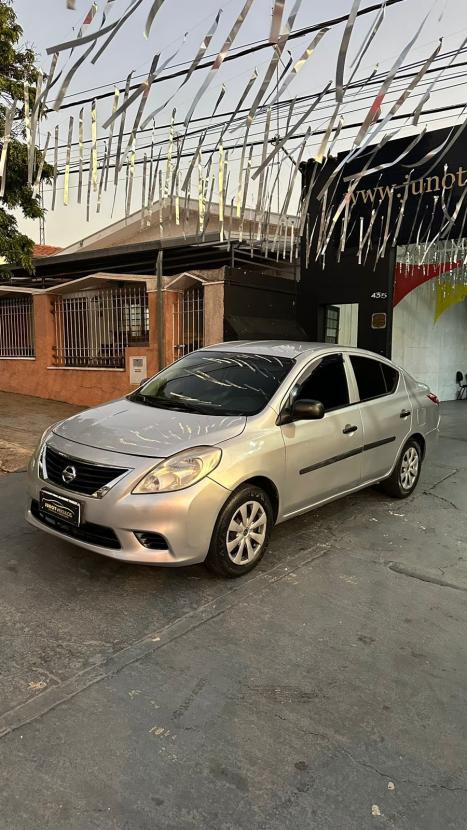 NISSAN Versa Sedan 1.6 16V 4P FLEX S, Foto 3