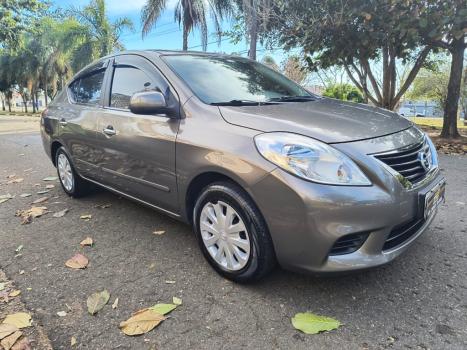 NISSAN Versa Sedan 1.6 16V 4P FLEX SV, Foto 3