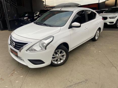 NISSAN Versa Sedan 1.6 16V 4P SV FLEX XTRONIC AUTOMTICO CVT, Foto 2