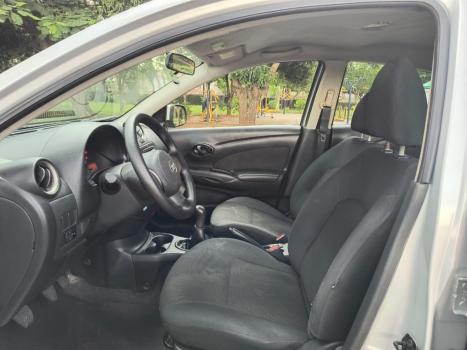 NISSAN Versa Sedan 1.6 16V 4P FLEX SV, Foto 10