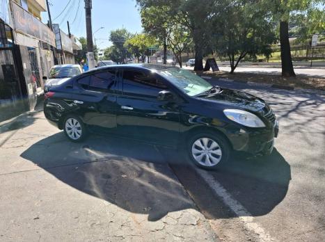 NISSAN Versa Sedan 1.6 16V 4P FLEX SV, Foto 4