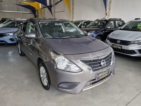 NISSAN Versa Sedan 1.6 16V 4P FLEX SV, Foto 1