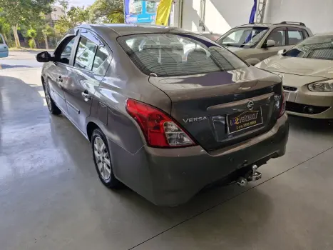 NISSAN Versa Sedan 1.6 16V 4P FLEX SV, Foto 7