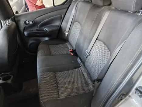 NISSAN Versa Sedan 1.6 16V 4P FLEX SV, Foto 9