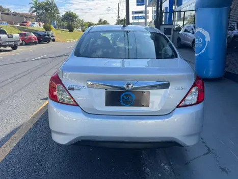 NISSAN Versa Sedan 1.6 16V 4P FLEX SL, Foto 11