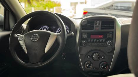 NISSAN Versa Sedan 1.6 16V 4P FLEX SV, Foto 8
