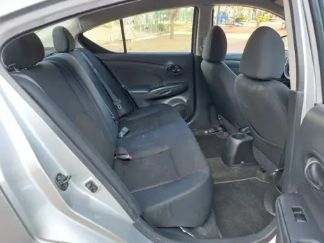 NISSAN Versa Sedan 1.6 16V 4P FLEX SV, Foto 14
