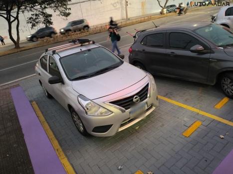 NISSAN Versa Sedan , Foto 1