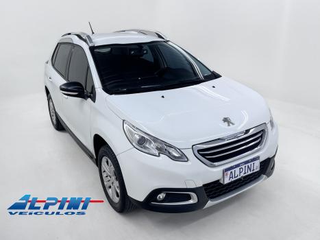 PEUGEOT 2008 , Foto 2