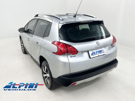 PEUGEOT 2008 , Foto 4