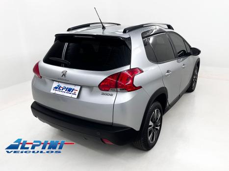 PEUGEOT 2008 , Foto 3